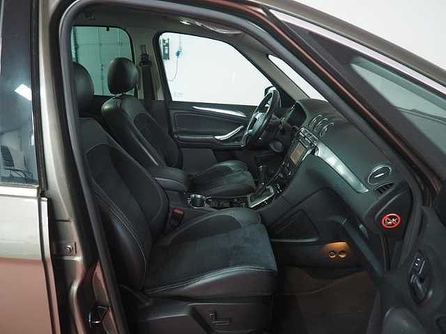 Ford S-MAX 2.0 TÜV bis 04/2025 Pano Navi ACC